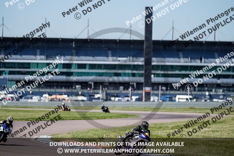 Rockingham no limits trackday;enduro digital images;event digital images;eventdigitalimages;no limits trackdays;peter wileman photography;racing digital images;rockingham raceway northamptonshire;rockingham trackday photographs;trackday digital images;trackday photos